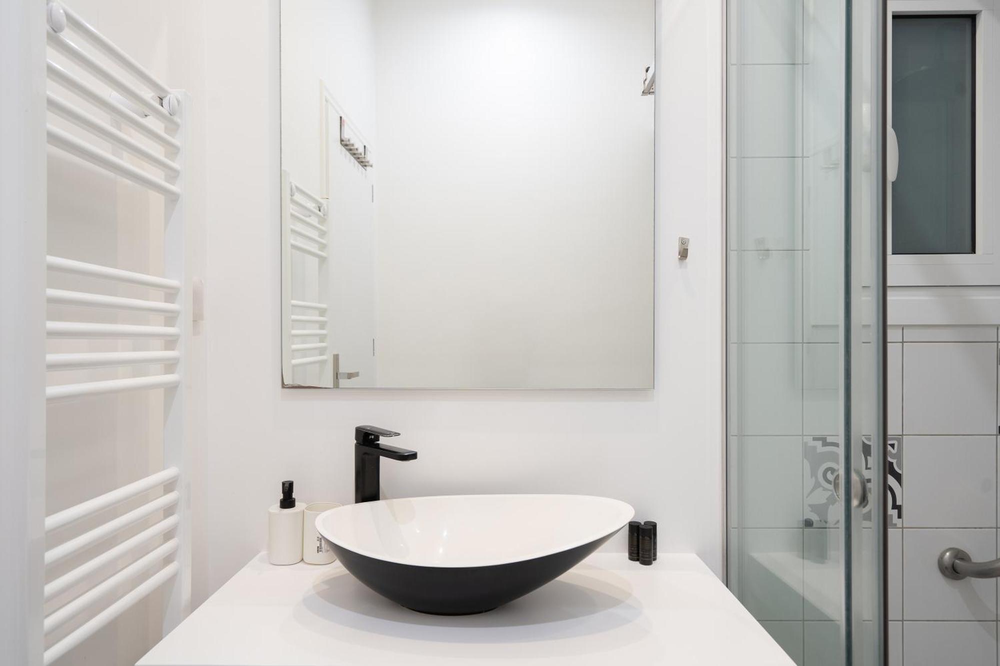 Vibrant & Cozy Apt In Αθήνα Εξωτερικό φωτογραφία
